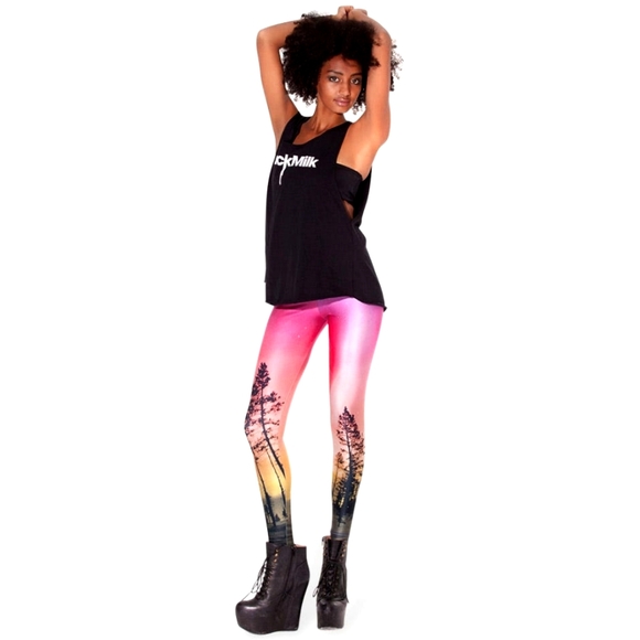 BlackMilk Aurora Sky Orange Leggings 🧡 (M) - Picture 10 of 10